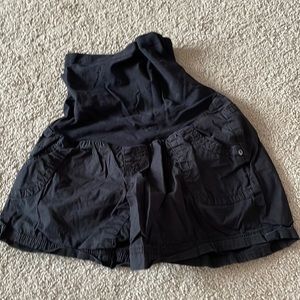 black maternity shorts size small